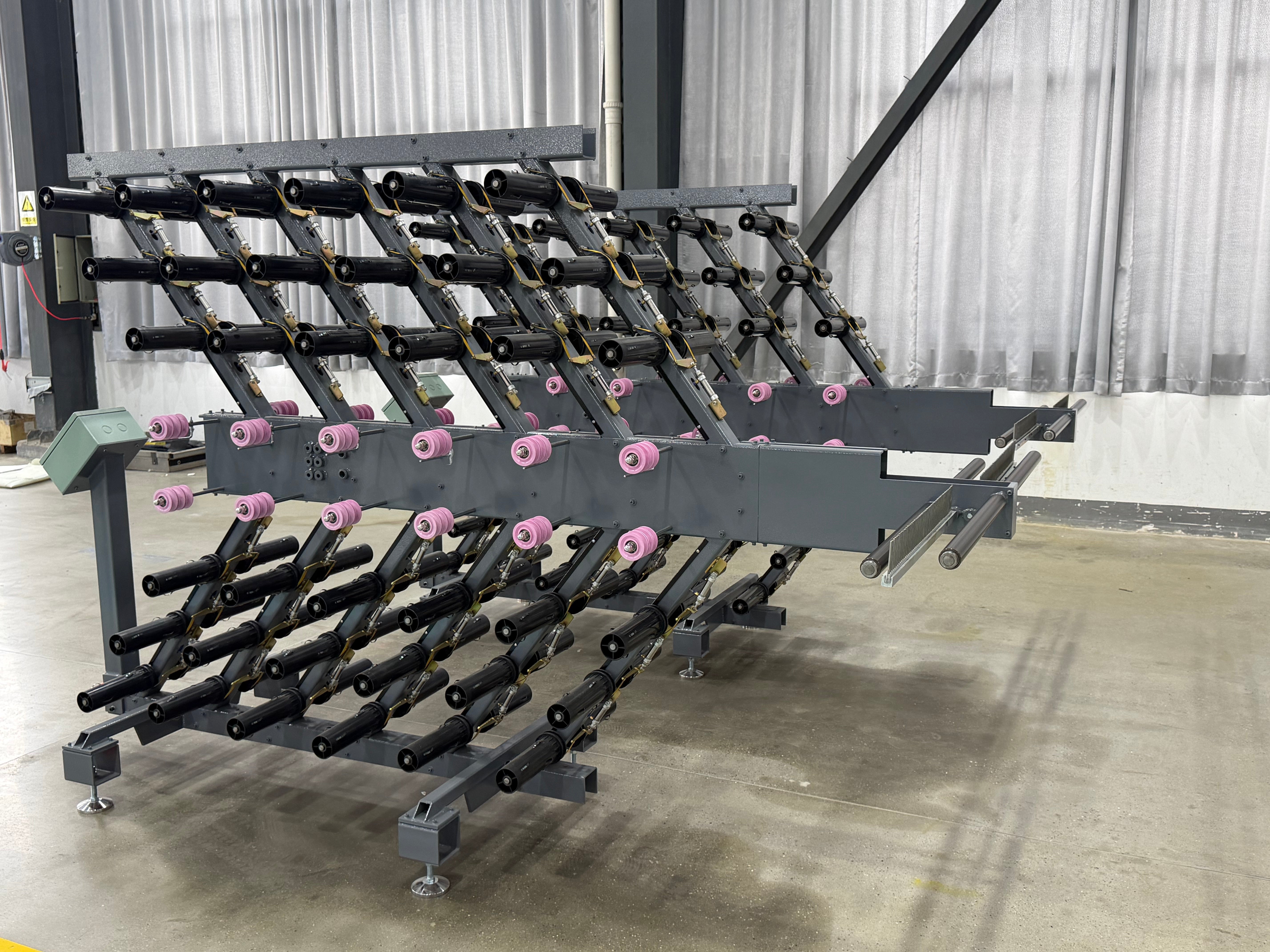 Part Feeding Rack Carbon fiber single-sided belt feeding rack – Sanzhu Machines